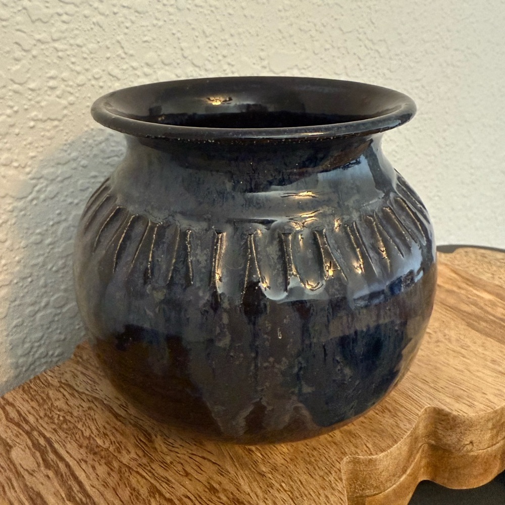 Handmade Studio Pottery Signed S. Daniel 1997